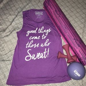 ⭐️ NWOT Good things come tank