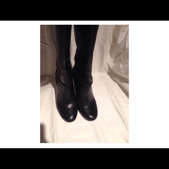 COACH Therese Black Boots - Picture 5 of 6