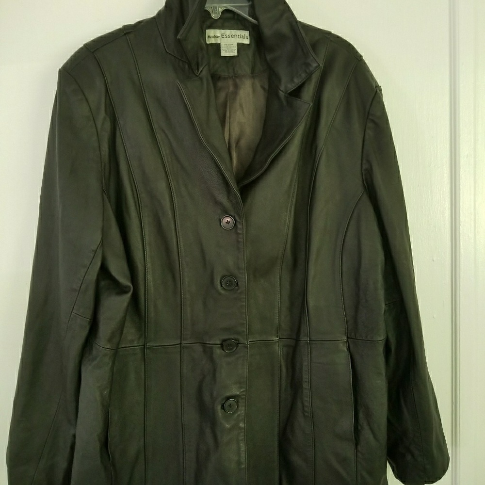 blk leather long jacket