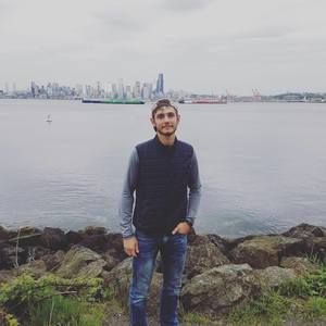 Meet your Posher, Daniel