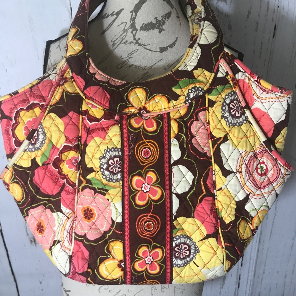 Gorgeous Vera Bradley Floral Handbag