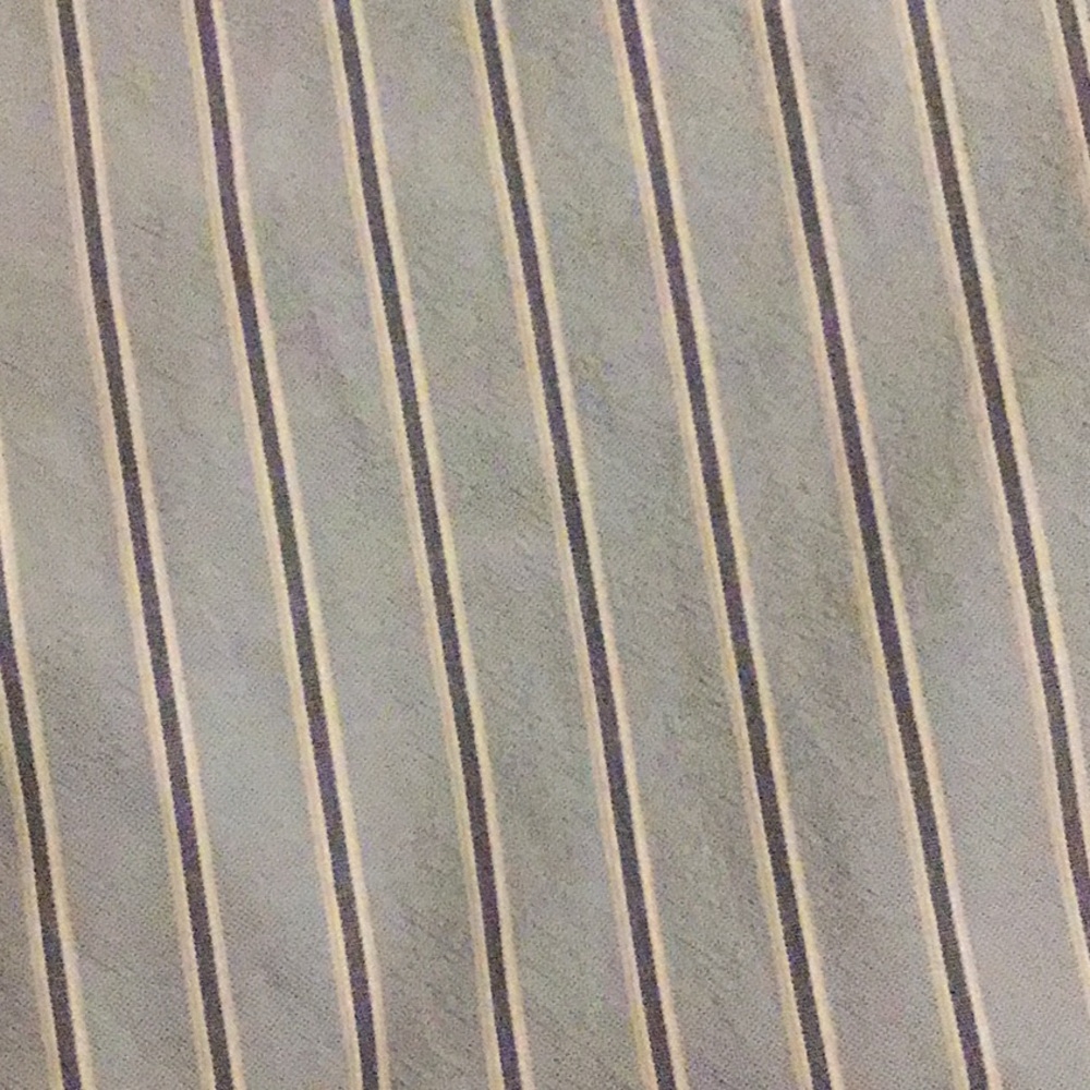 Men's button down - Picture 2 of 2