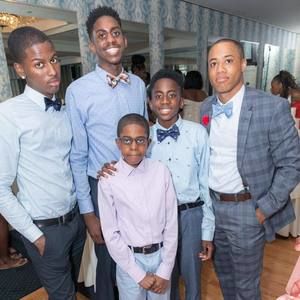 Meet your Posher, Hakim