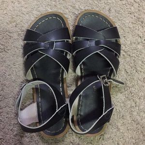 Hoy Saltwater Sandals