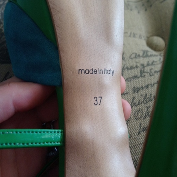 Shoes - Picture 3 of 5