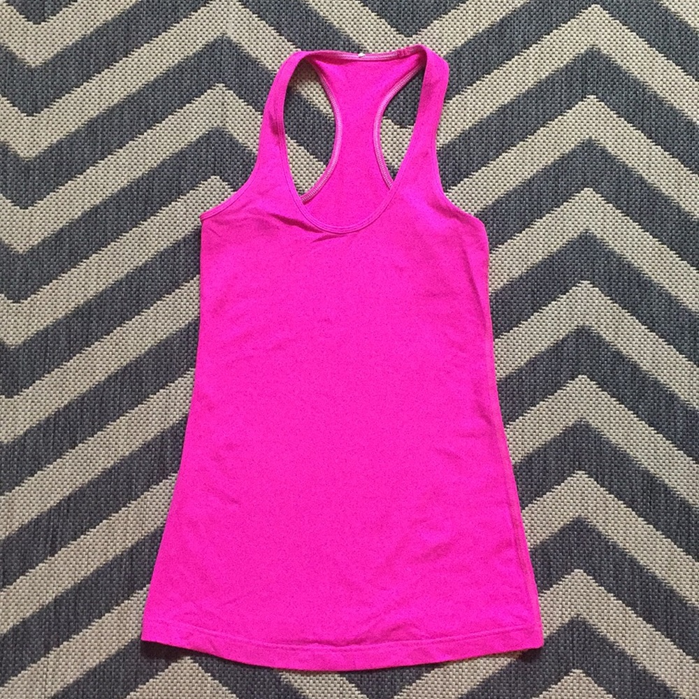 Lululemon pink tank