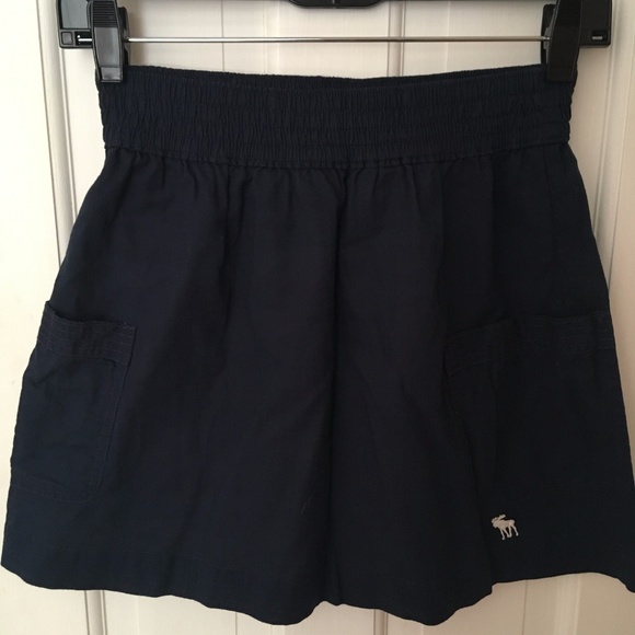 Abercrombie & Fitch Dresses & Skirts - Abercrombie & Fitch Navy Cotton Mini Skirt