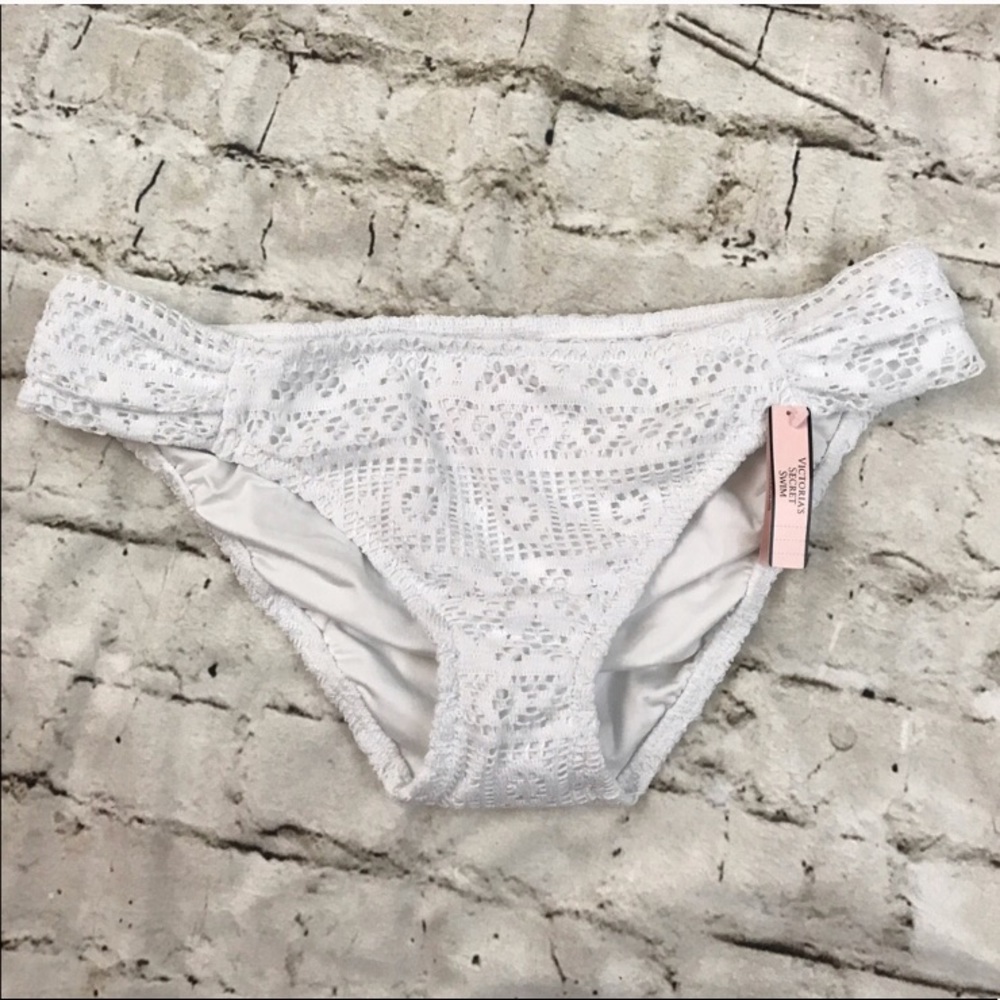 NWT Victoria's Secret Bikini Bottom Knockout Sz L