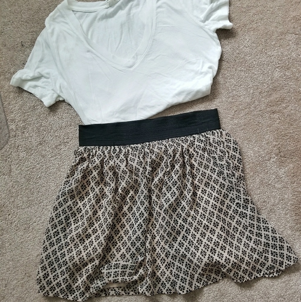 Forever 21 Pleated Skirt