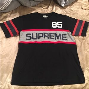 Supreme print tshirt men Large.