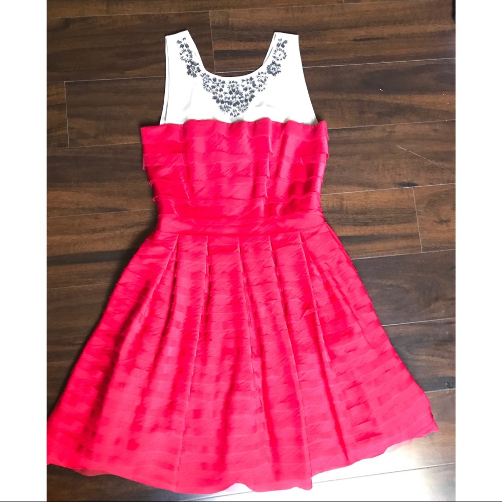 BCBCMaxazria Red Tiered Marina Dress (S, NWT)
