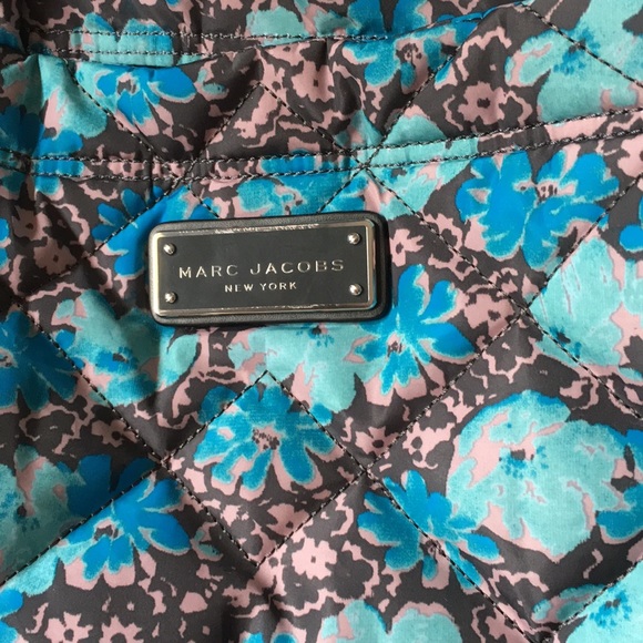 Marc by Marc Jacobs Quilted Blue Wildflower Tote - Picture 4 of 8