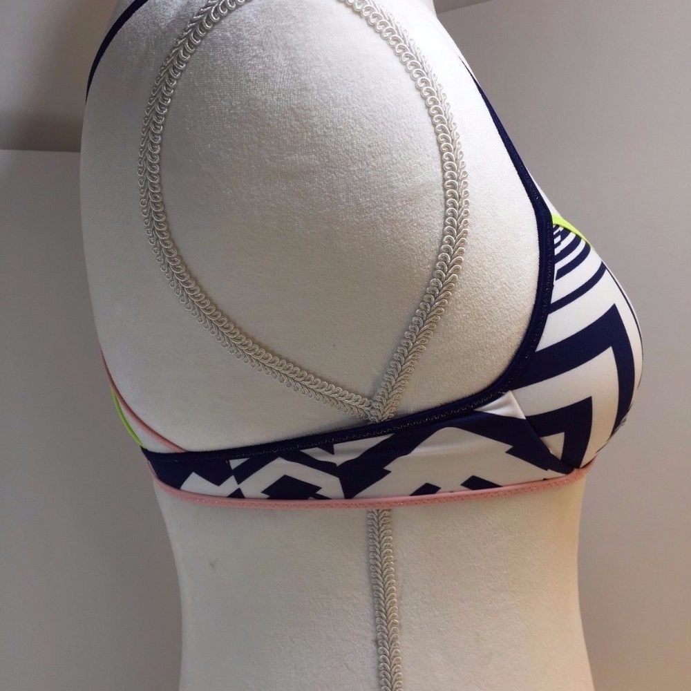 Victoria's Secret Pushup Swim Bikini Top 34C - Picture 3 of 6
