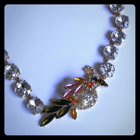 Ann Taylor Bird of Paradise Crystal Necklace - Picture 6 of 6