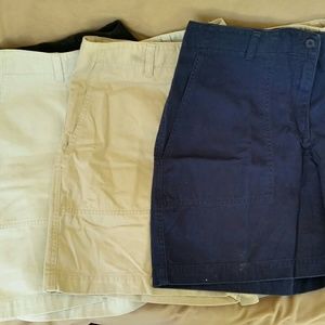 4 pairs of Jones New York 100% cotton shorts