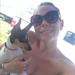 Meet your Posher, Ashley