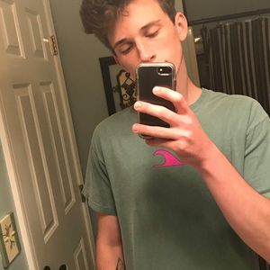 Meet your Posher, Aaron