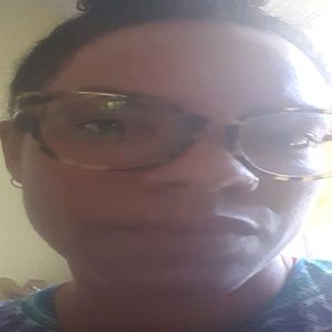 Meet your Posher, Joy