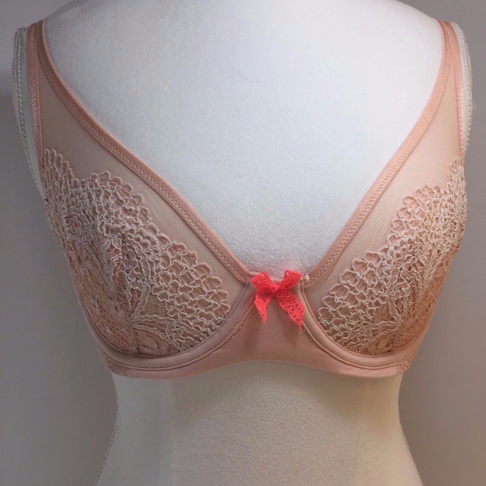 Victoria's Secret Unlined Demi Bra Size:34C