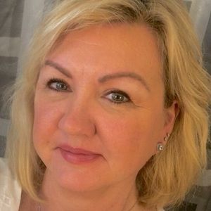 Meet your Posher, Joan