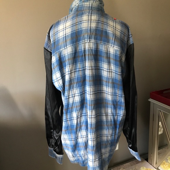NWT LF Rose Appliqué Flannel - Picture 5 of 5