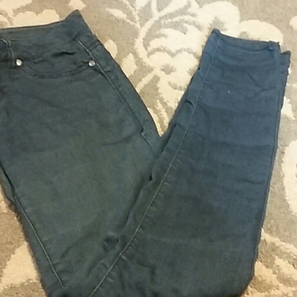 Stretchy dark wash skinny jeans