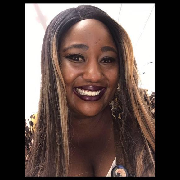 Meet your Posher, Michelle - Picture 2 of 7