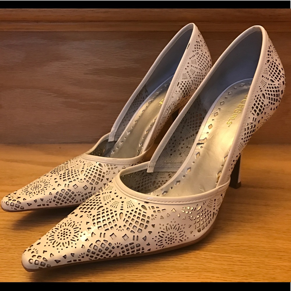 BCBGirls High Heel Pumps Women's Size 10B BCBG