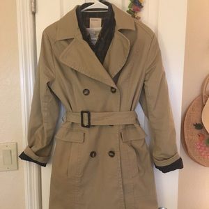 Tan H&M trench-coat