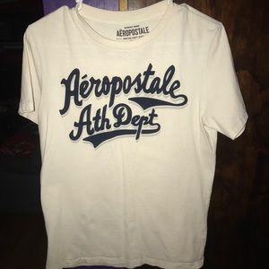 Aeropostle t shirt