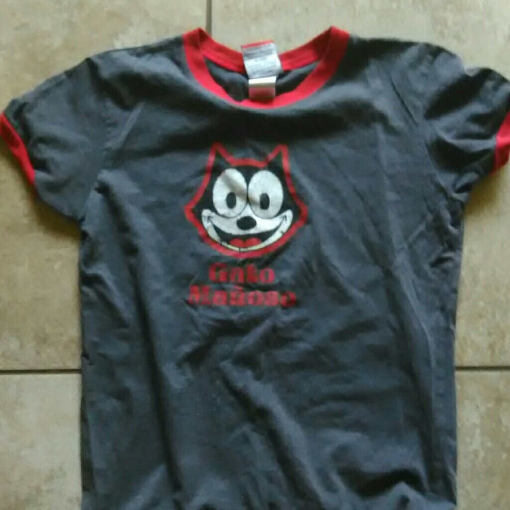 a tee - Picture 2 of 2