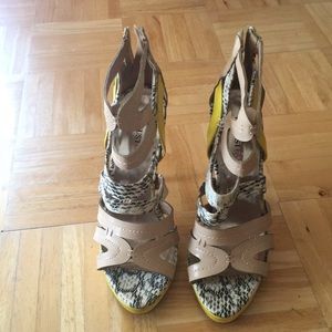 Strappy zip back heels