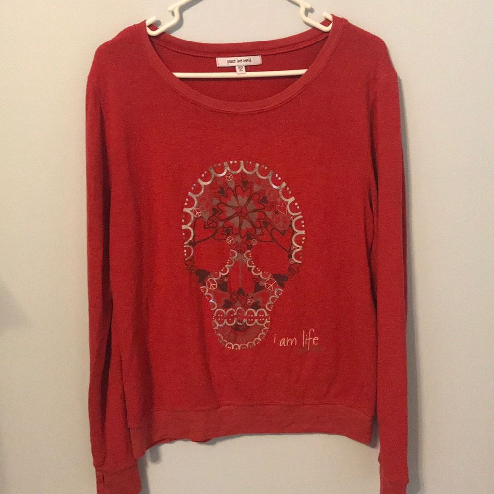 Peace ✌🏼Love ❤️  World 🌎  red skull sweater