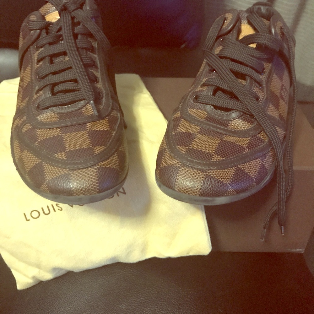 Louis Vuitton woman sneakers