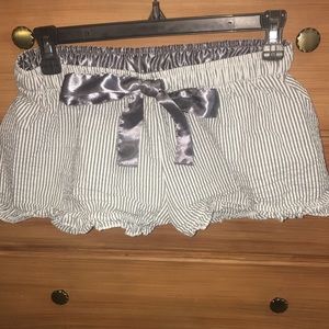 Comfy cotton seersucker sleep shorts