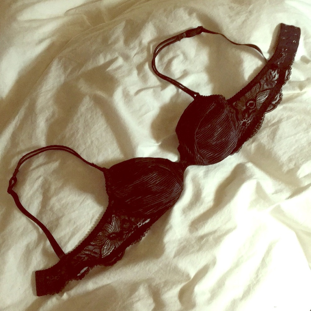 Black La Perla bra, size 1. LIKE NEW! 🕸