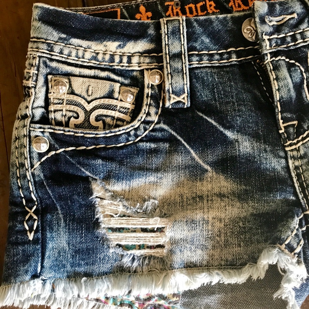 NWT• BRAND NEW ROCK REVIVAL SHORTS