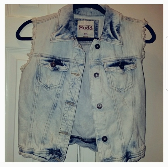 🍁Distressed Denim Vest by Mudd - Picture 3 of 7