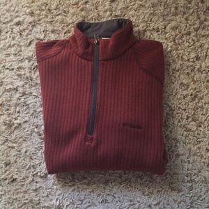 Columbia Men's Large Half-Zip Pull Over Burgundy