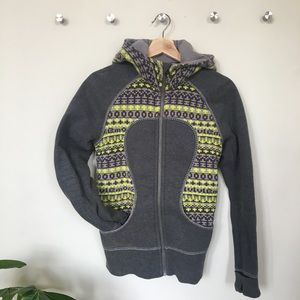 Beautiful lulu lemon hooded zip jacket