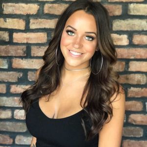 Meet your Posher, Becky