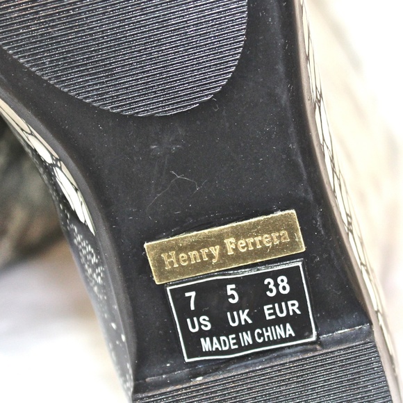 New, Unworn Henry Ferrera Lace Print Rain Boots - Picture 7 of 8