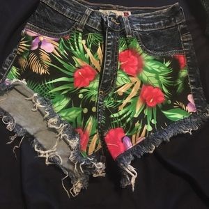 Shorts brand new