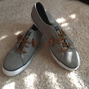 Gray Sperry slip on tennis ahoes
