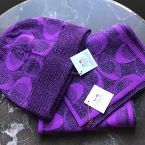 Coach hat and scarf