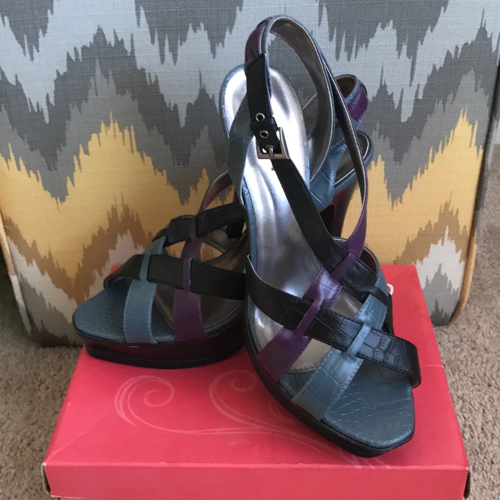 Black, gray, purple Charlotte Russe Heel