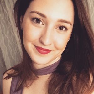 Meet your Posher, Sheila