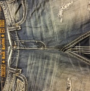 Men's rock revival jeans