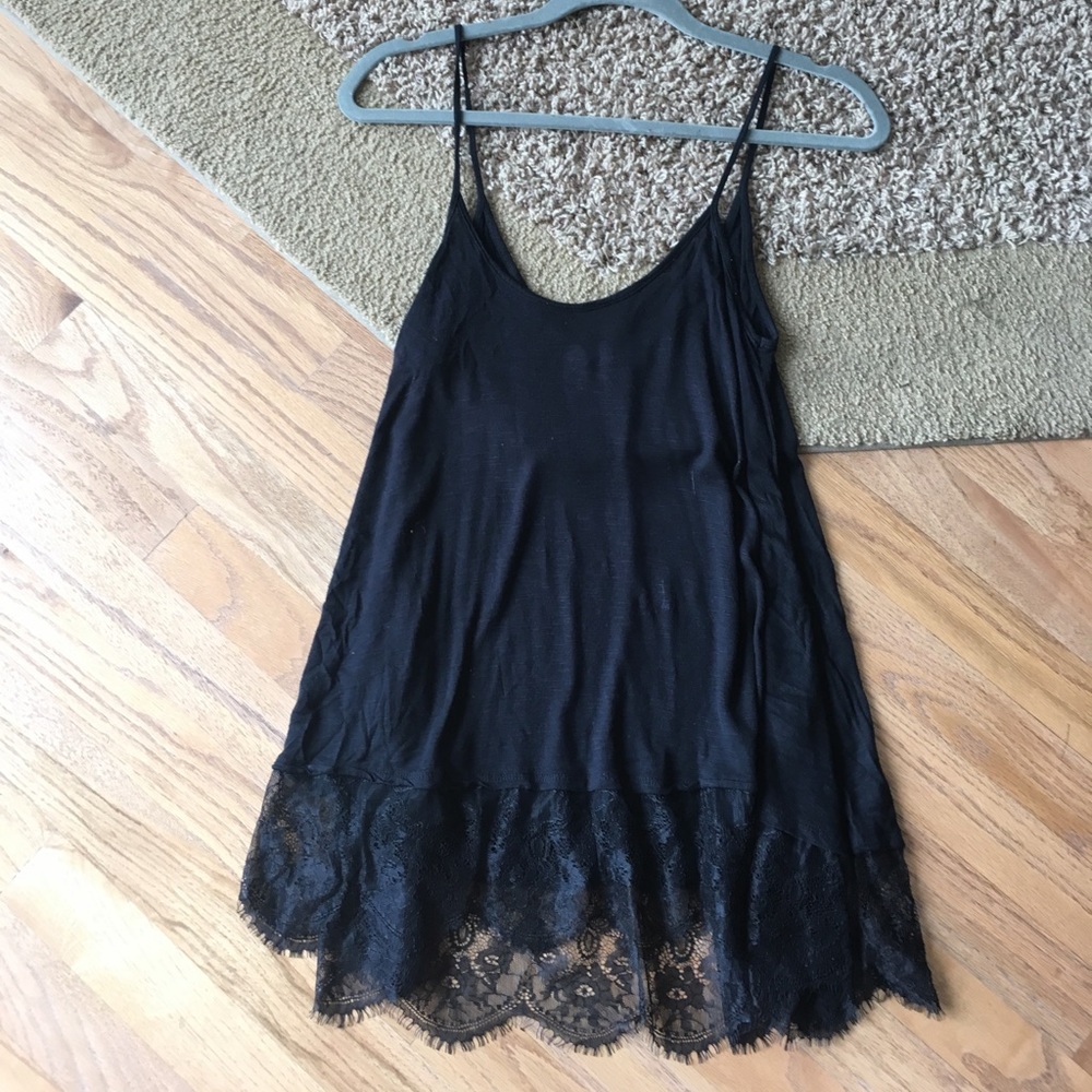 Black Tank Top With Lace
