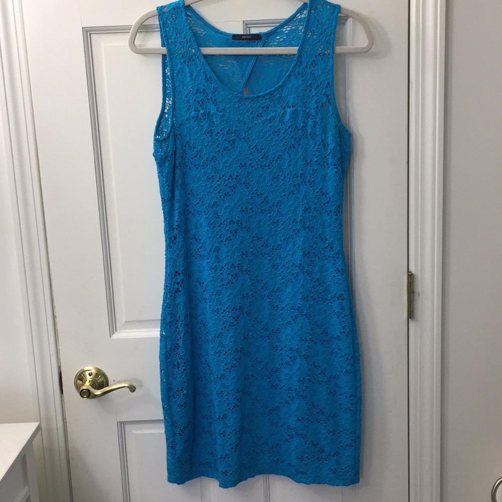 Soprano bright blue dress